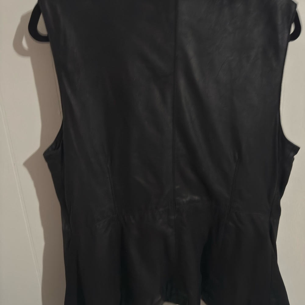 Kenna-T Real Leather Black Biker Vest with Zip Pockets - Picture 7 of 8